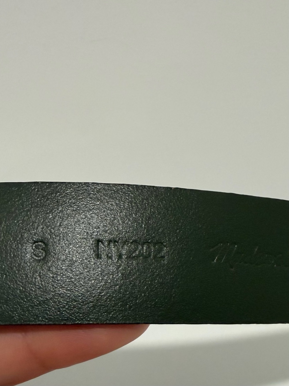 NEW Madewell Sculpted Wavy-Buckle Belt in Dried Olive suede NY202 S (27-28”) $78 - Picture 8 of 8